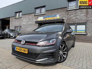Volkswagen Golf 2.0 TSI GTI Performance | 3/6/12MND GARANTIE | PANO | LED | ACC | TREKHAAK | NAVI | STOELVERW. |