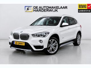 BMW X1 xDrive20i xLine | 3E EIGENAAR | 3/6/12MND GARANTIE| PANO DAK | HEAD UP | LEDER | NAVI |