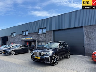 BMW X7 xDrive40i 6p. | 2E EIGENAAR | 3/6/12MND GARANTIE| M-SPORT |PANO | LASER | LED | B&W | MASSAGE | CARPLAY | TREKHAAK | DAB | BOMVOL |