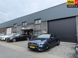 Mercedes-Benz A-klasse 250 Premium Plus | 1E EIGENAAR | 3/6/12 MND GARANTIE | PANO | LED | SFEER | BURMESTER | CARPLAY | CAMERA | NAVI | CRUISE |