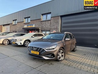 Hyundai i30 Wagon 1.5 T-GDi MHEV Premium | 1E EIGENAAR | 3/6/12MND GARANTIE| LED | CARPLAY | SCHUIFDAK | DAB | NAVI | CRUISE | 160PK |