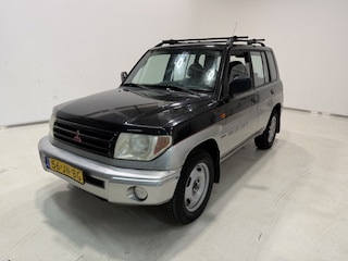 Mitsubishi Pajero Pinin 1.8 MPI GLX Long B.