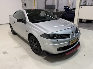 Renault Mégane Coupé-Cabriolet 2.0-16V Tech Line