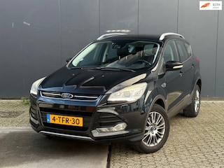 Ford Kuga 1.6 Titanium Leder Clima Cruise Stoelverw PDC Trekhaak