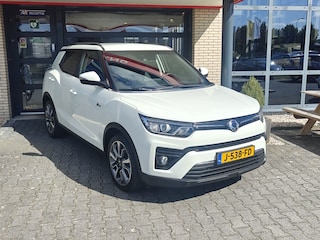 SsangYong Tivoli 1.2 2WD Amber