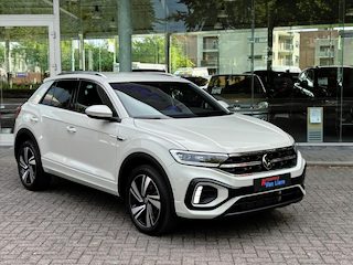 Volkswagen T-Roc 1.5 TSI 150pk 7-DSG R-line| Camera | Keyless|Unieke KM stand| Elek klep| Rijklaarprijs incl.garantie