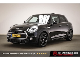 Mini Mini 5-Deurs 2.0 Chili Serious Business | PANORAMADAK | HEAD UP | LEDER | STOELVERWARMING | CLIMA