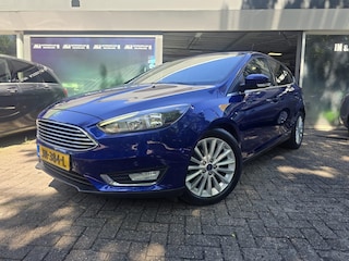 Ford Focus 1.0 Titanium | 2E EIGENAAR |3/6 OF 12MND GARANTIE | AIRCO | CRUISE | NAVI | LMV |