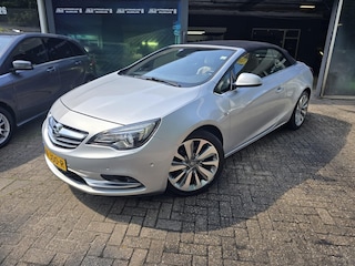 Opel Cascada 1.6 Turbo Cosmo | AUTOMAAT | 1E EIGENAAR | 12MND GARANTIE | CAMERA | LEER |