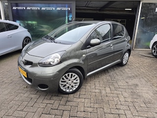 Toyota Aygo 1.0-12V Aspiration Green | 2E EIGENAAR | 3/6 OF 12MND GARANTIE | AIRCO | ELEC RAMEN | LMV |