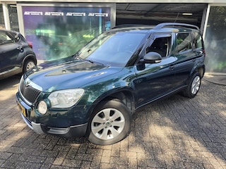 Skoda Yeti 1.2 TSI Active Plus | 3/6 OF 12 MND GARANTIE | NW APK | AIRCO | CRUISE | TREKHAAK |