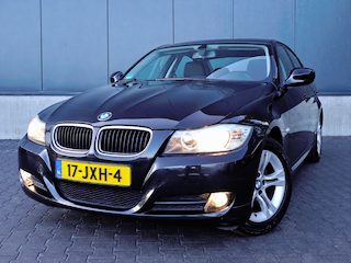 BMW 318i Business Line | 100 % dealer onderhouden | Trekhaak | Bluetooth | NAP |