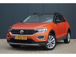 Volkswagen T-Roc 1.0 TSI Style | Digital cockpit | ACC | Trekhaak | Airco | Camera | Carplay | PDC | Navigatie |