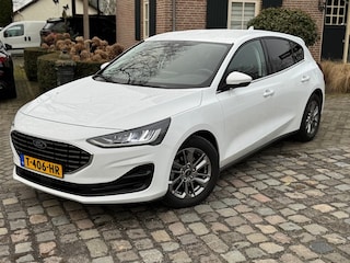 Ford Focus 1.0 EcoBoost Hybrid Titanium Navi,ecc,lmv,pdc v en a, led