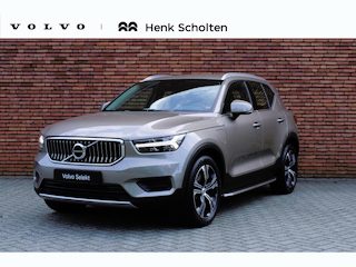 Volvo XC40 1.5 T4 Recharge Inscription | Stoel-/ stuurwielverwarming | Trekhaak, inklapbaar | Lederen bekleding | Achteruitrijcamera | 19 inch. lichtmetalen velgen | Treeplanken | Adaptieve cruise control | BLIS | Apple carplay/ Android auto