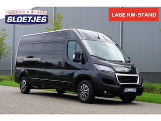 Peugeot Boxer 335 2.2 BlueHDi 140 L3H2 Premium in Topstaat |1e eigenaar |Camera |Cruise |Navi |Airco |Metallic |3500 KG |EURO6D |BPM voordeel! |Lage km-stand