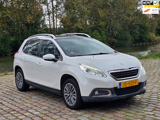 Peugeot 2008 1.2 PureTech Active Automaat panorama dak navigatie cruis control