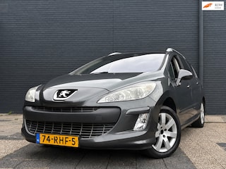 Peugeot 308 SW 1.6 VTi XS | 7-Persoons | Pano | Trekhaak