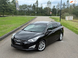 Hyundai i40 Wagon 2.0 GDI i-Vision automaat, leer, trekhaak, Pano