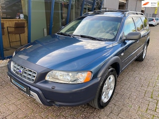 Volvo XC70 2.5 T Summum AWD Automaat LEER / SUNROOF / YOUNGTIMER