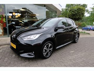 Toyota Yaris 1.5 Hybrid 115PK I LM Velgen I Clima I Cruise I Camera I ALL-SEASON