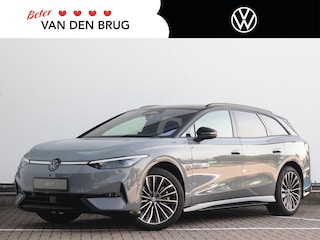 Volkswagen ID.7 Limited Edition Plus 77 kWh accu 286 PK | Trekhaak | 360° Camera | Panoramadak | Interieur Style Pakket Plus | Exterieur Style Pakket Plus |