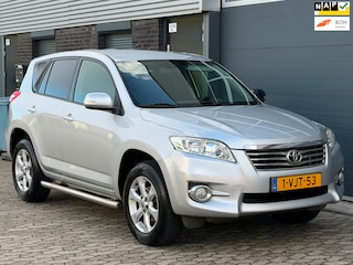 Toyota RAV4 2.2 D-4D GRIJS-KENTEKEN CLIMA TREKHAAK PDC CRUISE-CONTROL
