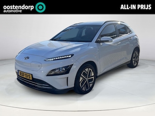 Hyundai Kona EV Fashion 64 kWh | 3 fase | Stoelverwarming | Navigatie | Apple carplay | Rijklaarprijs |