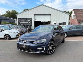 Volkswagen Golf 1.4 TSI GTE PDC|ACC|Leer|Stoelverw|204 PK