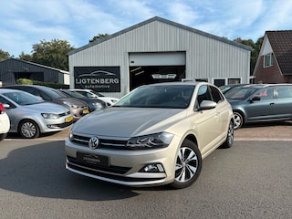 Volkswagen Polo 1.0 TSI Comfortline Business PDC|Carplay|NAP