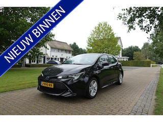 Toyota Corolla 1.8 Hybrid Active | Camera | PDC | Adaptive Cruise | LED |