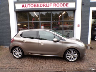 Peugeot 208 1.6 VTi 5-Drs Allure TOP STAAT!
