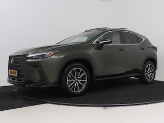 Lexus NX 450h+ AWD Luxury Line | elektrisch glazen panoramadak | Trekhaak |