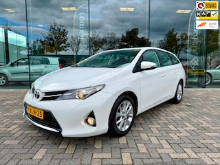 Toyota Auris Touring Sports 1.3 Now, NAP, Trekhaak 1000kg trekken, Climate Control