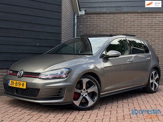 Volkswagen Golf 2.0 TSI GTI Performance | 230pk | Panorama | Automaat | ACC