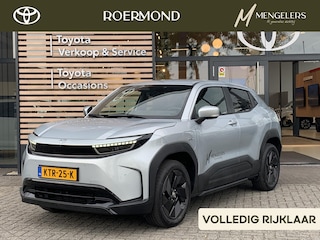 Toyota Urban Cruiser Dynamic 61 kWh | Rijklaar!