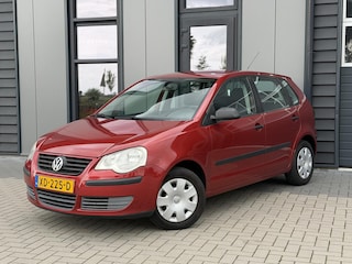 Volkswagen Polo 1.4-16V Trendline | Airco | NWE APK |