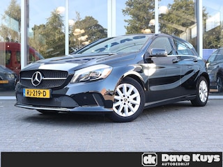 Mercedes-Benz A-klasse 180 Business Solution Camera | Stoelverwarming | Navigatie | Led | PDC