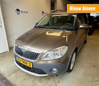 Skoda Roomster 1.2 TSI Ambition AIRCO 2de eig LMV PDC TREKHAAK NAP APK 3-2027