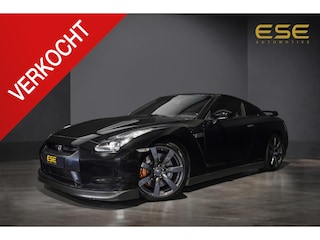 Nissan GT-R 3.8 V6 Black