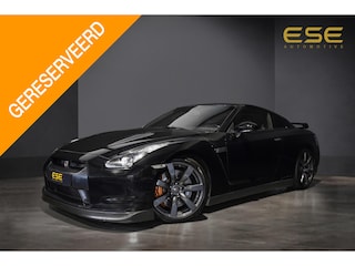 Nissan GT-R 3.8 V6 Black