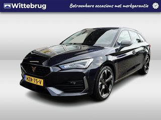 Cupra Leon 1.4 e-Hybrid Business / AUTOMAAT/ CLIMATE/ NAVI/ STOELVERWARMING/ NAVI/ PARK. SENSOREN + CAMERA