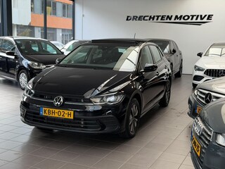 Volkswagen Polo 1.0 TSI move / Panorama / CarPlay /