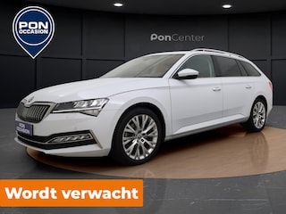 Skoda Superb Combi 1.4 TSI iV Edition Plus | Camera | Side Assist | ACC | Elek. Achterklep | Elek. Stoel | Stuur-/Stoelverwarming V+A | 18'' |