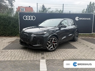 Audi Q6 e-tron performance 225 kW | Luchtvering | Trekhaak | Head-up | Leder super sportstoelen | B&O | 21 inch |