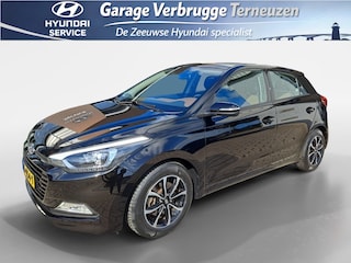 Hyundai i20 1.0 T-GDI Comfort | Navi | LM velgen | All Season banden | Achteruitrijcamera |