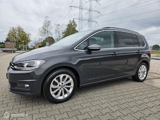 Volkswagen Touran 1.5 TSI Highline 7p/automaat/alle optie's