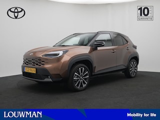 Toyota Yaris Cross 1.5 Hybrid 130 Executive | Premium Pack | Voorruit-Stuur-Stoelverwarming | HUD | JBL |