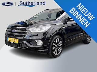 Ford Kuga 1.5 EcoBoost ST Line | Winterpack | Trekkaak | 2000kg trekgewicht | Panoramadak | 19 inch lichtmetalen velgen |