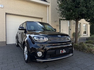 Kia Soul 1.6 132pk DreamTeam Navi Clima Camera Stuur en StoelVerwaming JBL Led DAB 17" Pdc